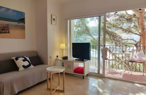 Tamariu Apartment | Stunning Intimate views. Terrace Rooftop. Wifi