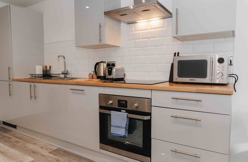 Hull Old Town Apartment | Stunning Luxury Apartment