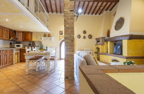 Castelfiorentino Villa | Stunning private villa for 6 guests with WIFI, pool, TV, terrace and panoramic view