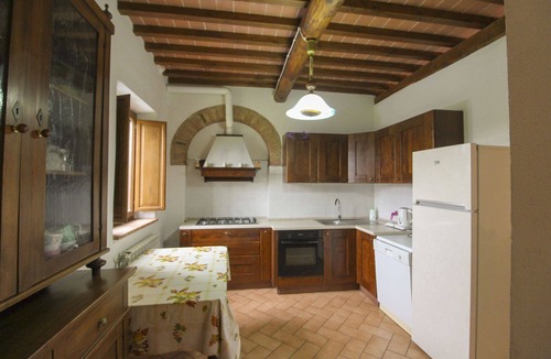Torrita di Siena Villa | Stunning private villa for 15 people with WIFI, private pool and TV, close to Montepulciano