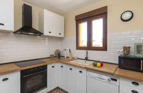 Sils House | Stunning private villa for 6 people with private pool, WIFI, TV, balcony and pets allowed