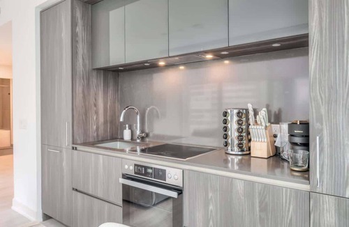Toronto Entertainment District Condo | Stylish 2BR in Entertainment District + Fast WiFi