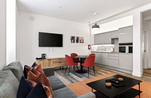 City Centre Glasgow Apartment | Stylish Apartment in Perfect City Location