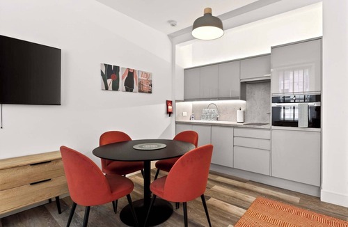 City Centre Glasgow Apartment | Stylish Apartment in Perfect City Location