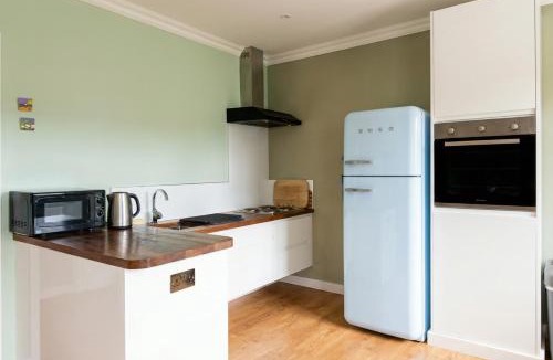Morpeth House | Stylish Morpeth Cottage with Log Burner, Garden and Free Parking