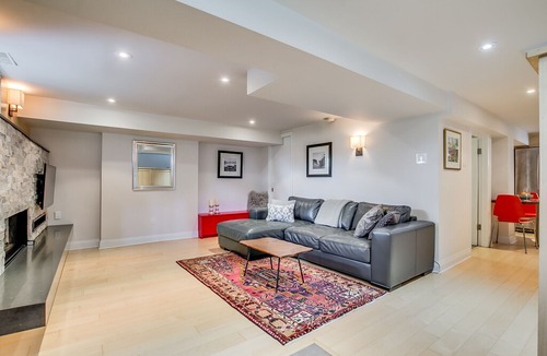 Riverdale Apartment | Stylish Riverdale 1-Bedroom Facing Withrow Park- $1875/mo, 5-month minimum