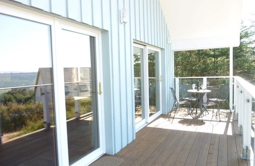 Lewiston House | Stylish, spacious lodge with panoramic views, an ideal base for Loch Ness