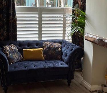 Bury St Edmunds House | Stylish Town House in Medieval Grid