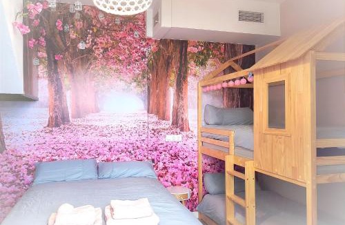 San Pedro Apartment | Sueños de Orive. Con piscina y wifi. Casco antiguo.
