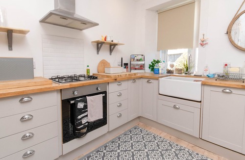 Largs Cottage | Sugarpop cottage