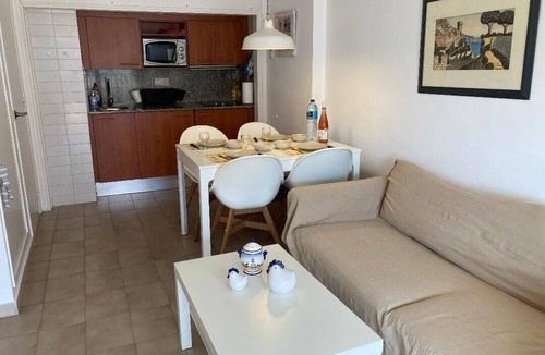 Tossa de Mar Apartment | Sunny 2-Bedroom Apartment with Terrace - shared Pool, Parking - Mountain View and close to the Beach