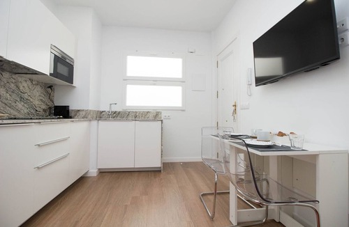 Sant Francesc Apartment | Sunny apartment in the heart of Valencia city
