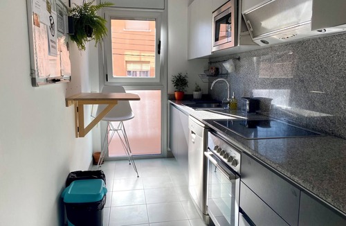 Terrassa Condo | Sunny Family Comfort. Parking and Wi-Fi