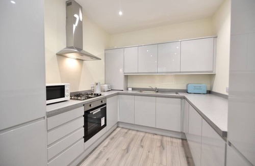 Troon House | Sunny Shores Cottage