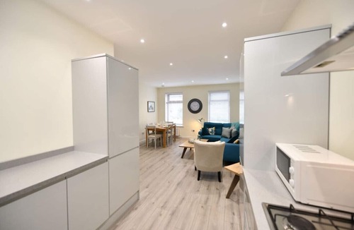Troon House | Sunny Shores Cottage