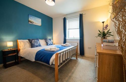 Thurso Apartment | Surfer 2Bed GF Flat Central Thurso, Parking, Fibre