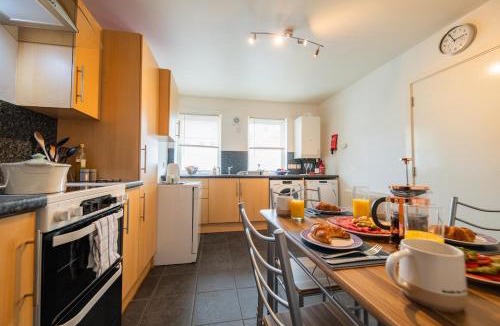 Thurso Apartment | Surfer 2Bed GF Flat Central Thurso, Parking, Fibre