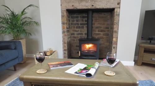 Berwick-upon-Tweed House | Swallow's Nest, farm get away with hot tub