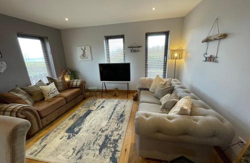 Stromness House | Switha - Luxury home in Stromness, Orkney with outstanding views and hot tub
