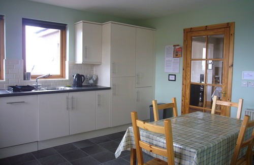 Melvaig Cottage | Tarhuna. Family and pet friendly. Spectacular sea views. Beach. Star gazing