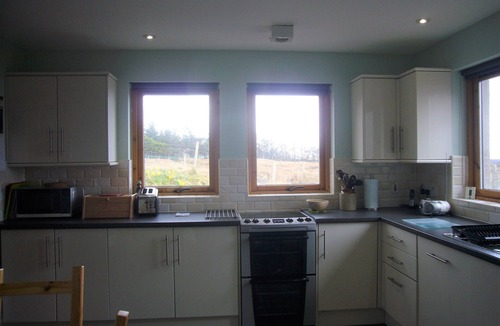 Melvaig Cottage | Tarhuna. Family and pet friendly. Spectacular sea views. Beach. Star gazing