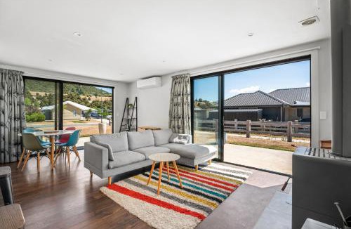Albert Town House | The Alpine Patch - Wanaka Holiday Home