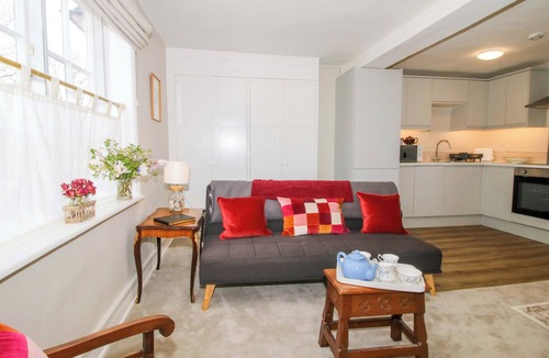 Albrighton Cottage | THE APARTMENT AT THE GREY HOUSE, romantic in Albrighton