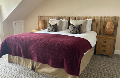 Isle of Arran Hotel | The Arran Lodge & Arran Sleep Huts
