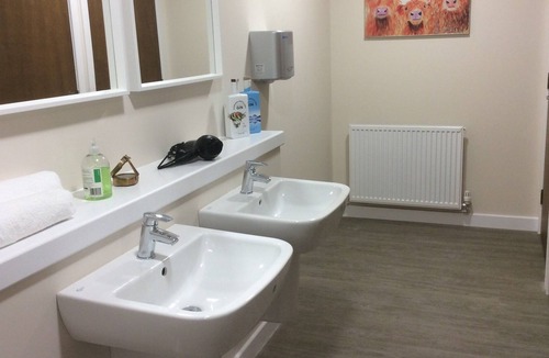 Glasgow Hostel | The Attic at Edenmill