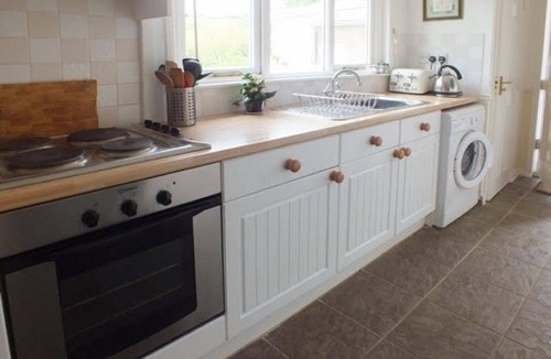 St Wenn House | The Bailiff's House - Perfect for multiple dogs and their family.