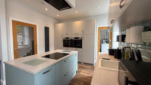 Wick House | The Bakehouse - by Caithness Luxury Apartments NC500 - 5 Bedroom Luxury Holiday Home - Sleeps Work teams upto 5 & holiday makers upto 10 - PREFERENTIAL RATES FOR LONG STAY TRADES - CONTACT US -