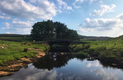 Sedbergh Bed & Breakfast | The Barn-Goats&Oats, Garsdale