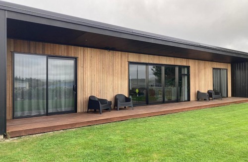 Oamaru House | The Batch