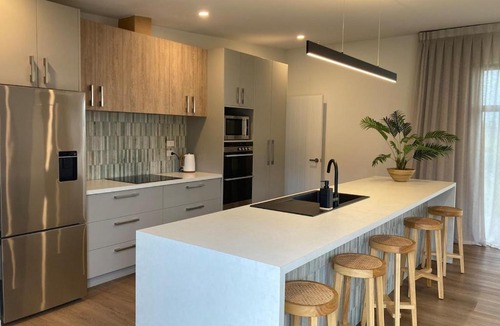 Oamaru House | The Batch