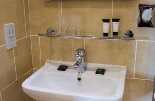 Londonderry Hotel | The Belfray Country Inn