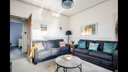 Largs Apartment | The Bonnie Stay Garden Apartment