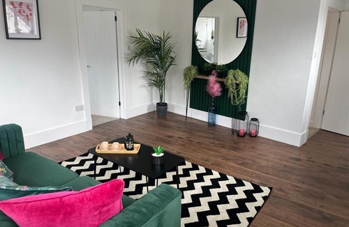 Prestwick Apartment | The Boyd - Coorie Doon