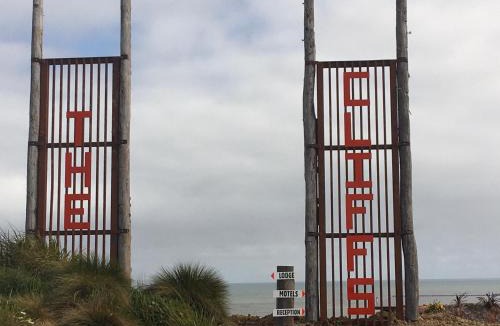 Papatotara Hotel | The Cliffs Resort Humpridge View Motels