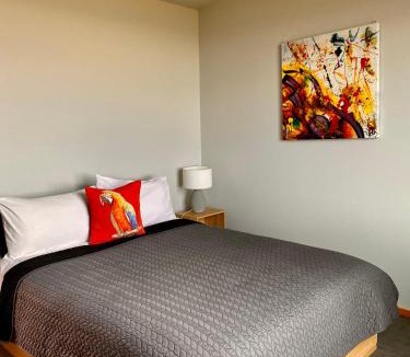 Papatotara Hotel | The Cliffs Resort Humpridge View Motels