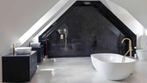 Ware House | The Clock House