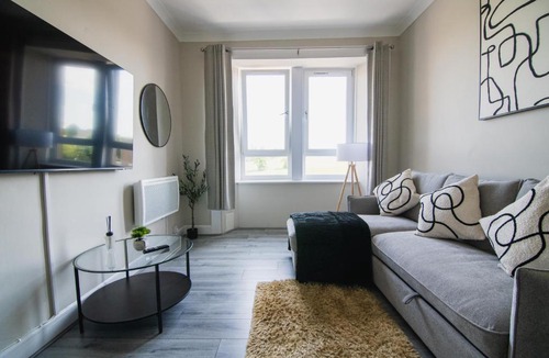 Paisley Apartment | The Cosy Corner