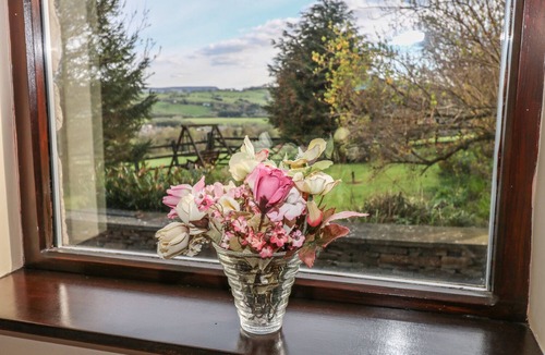 High Peak Cottage | The Cottage at Moseley House Farm