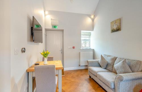 Cottingham House | The Cow 'Ouse