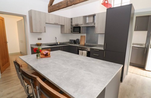 Stainforth House | The Cow Shed at Pear Tree Farm Retreat