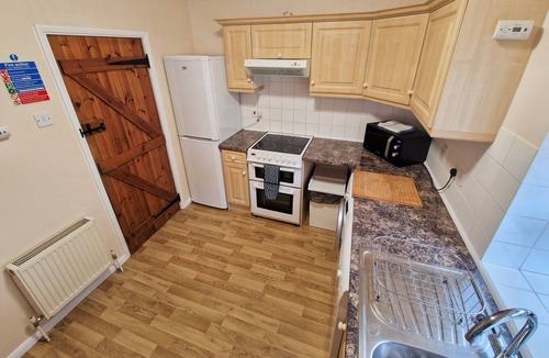 Ivinghoe Cottage | The Dairy - a thee bedroom, one bathroom that sleeps 5 guests in 3 bedrooms