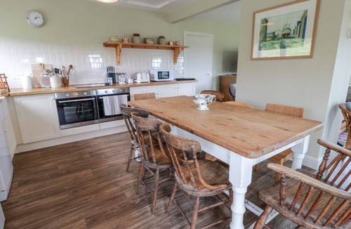 Glasserton House | The Dairy: Charming Home in Claymoddie