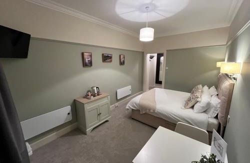Ayr House | The Doonleigh suite