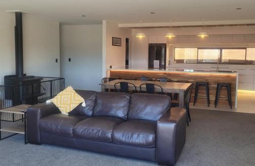 Hanmer Springs House | The Eagles Nest - Hanmer Springs
