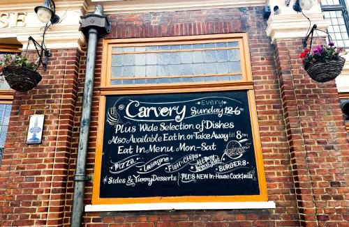 Eastbrook Hotel | The Eastbrook Pub & Hotel