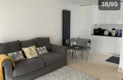St Albans House | 💎The entire house St Albans free park/WiFi
